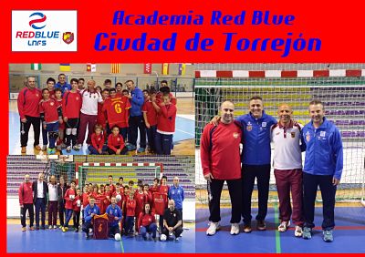 LUCIANO HERRERO VISITÓ LA ACADEMIA RED BLUE CIUDAD DE TORREJÓN